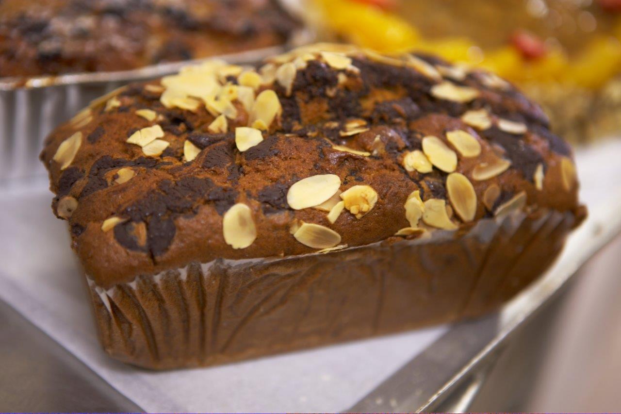 Almond/Chocolate Cake